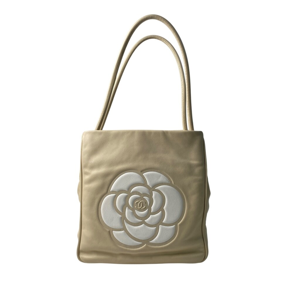 CHANEL White Lambskin Leather Tote Bag - Picture 1 of 16